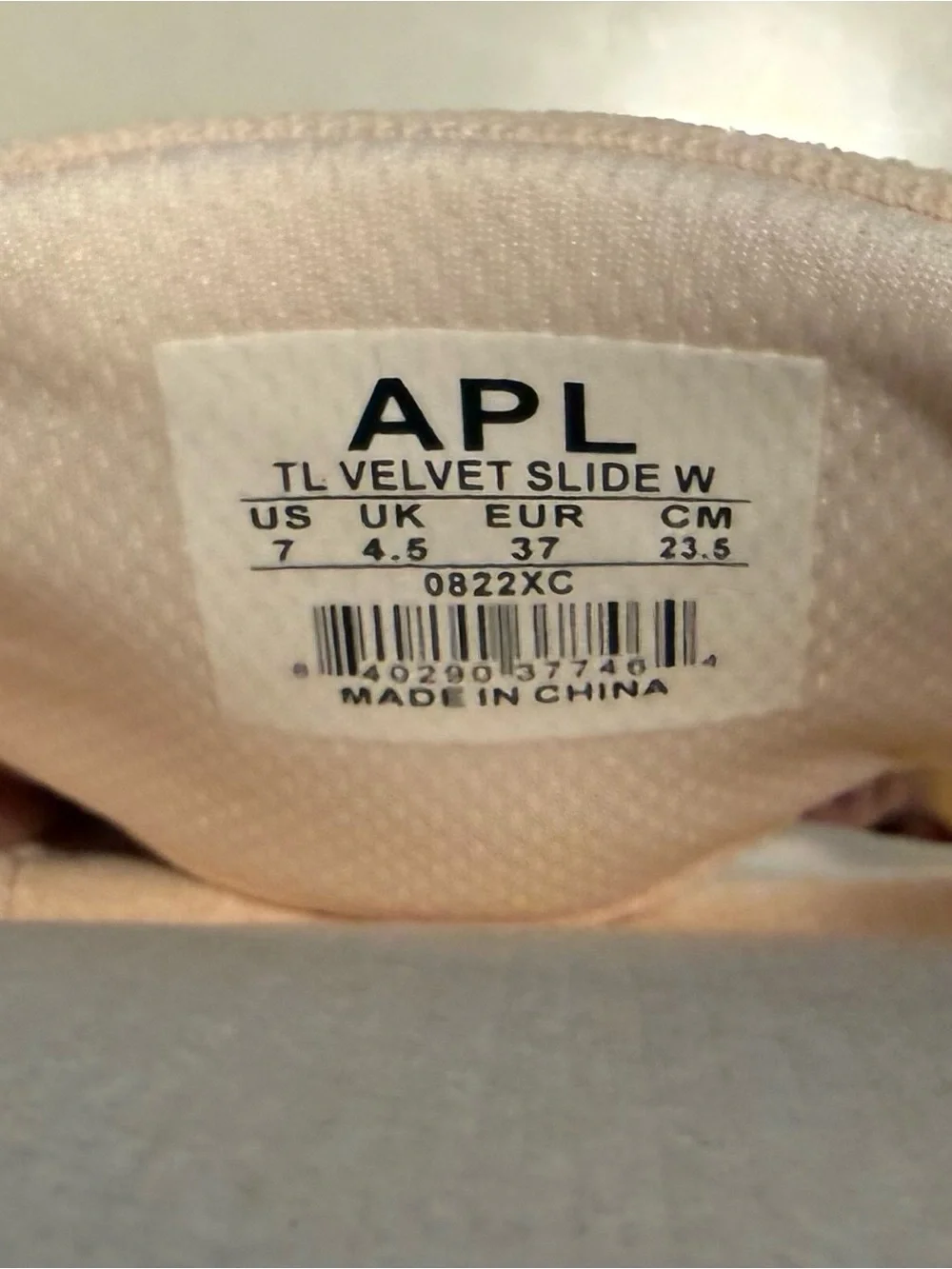 NEW APL Velvet Techloom Logo Slides in Creme Light Pink Size 7 - Picture 7 of 8